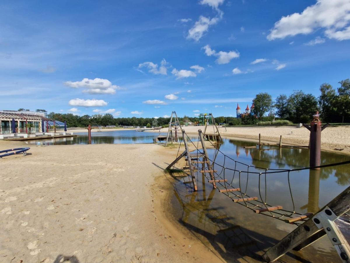 Vechtdalchalet De Berk, 5 Sterrenpark Capfun Stoetenslagh Rheezerveen 外观 照片