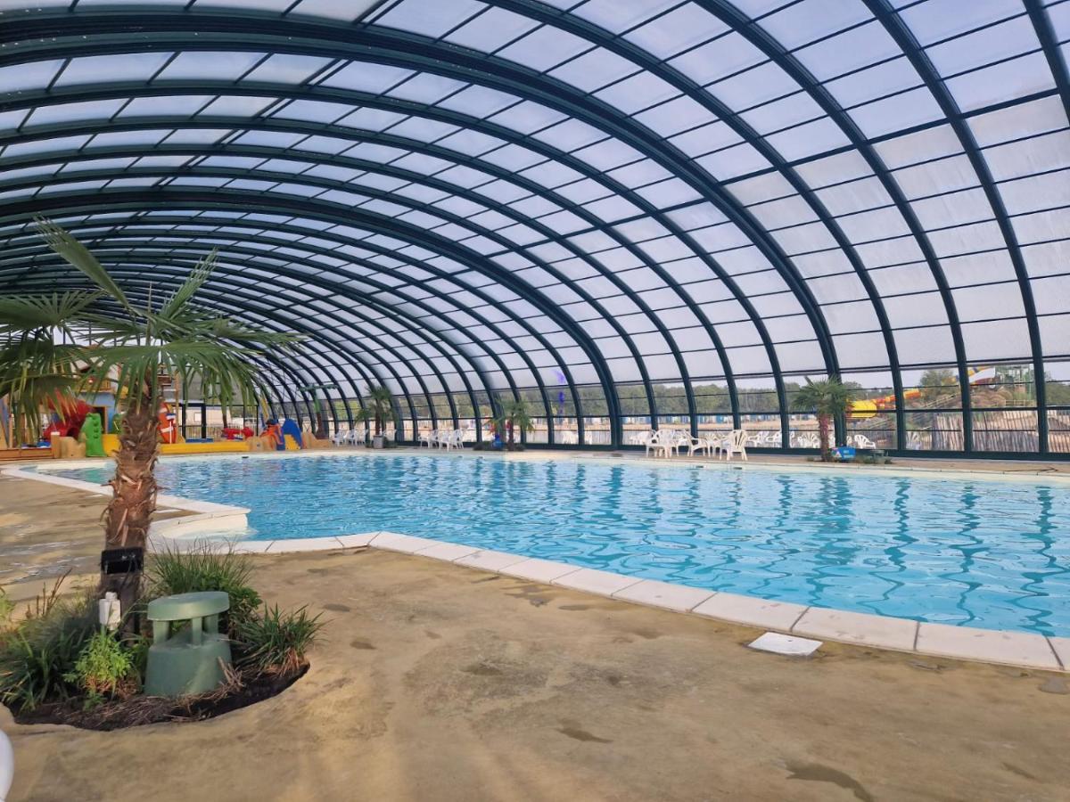 Vechtdalchalet De Berk, 5 Sterrenpark Capfun Stoetenslagh Rheezerveen 外观 照片
